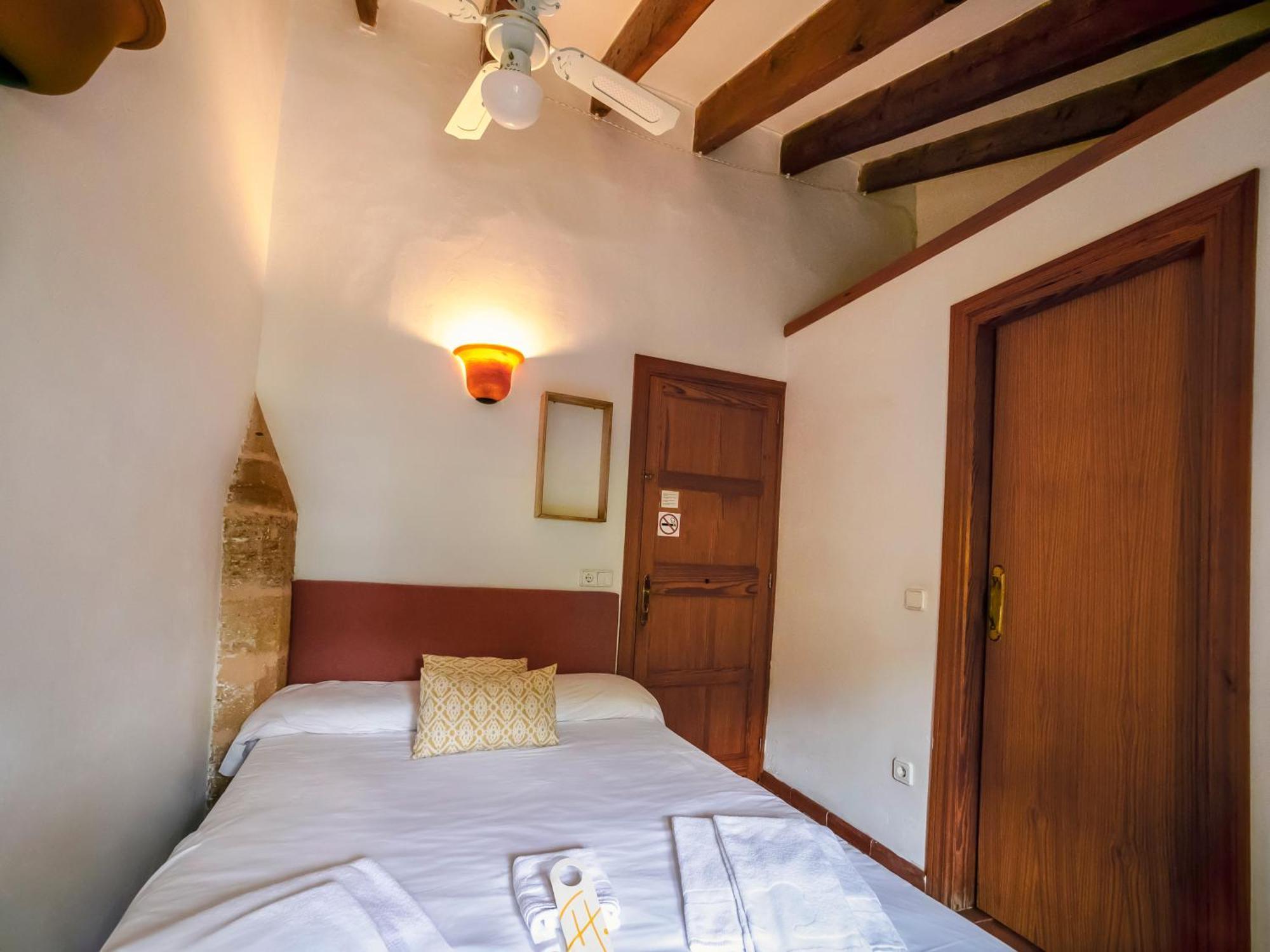 Petit Hotel Hostatgeria La Victoria Alcudia  Ngoại thất bức ảnh