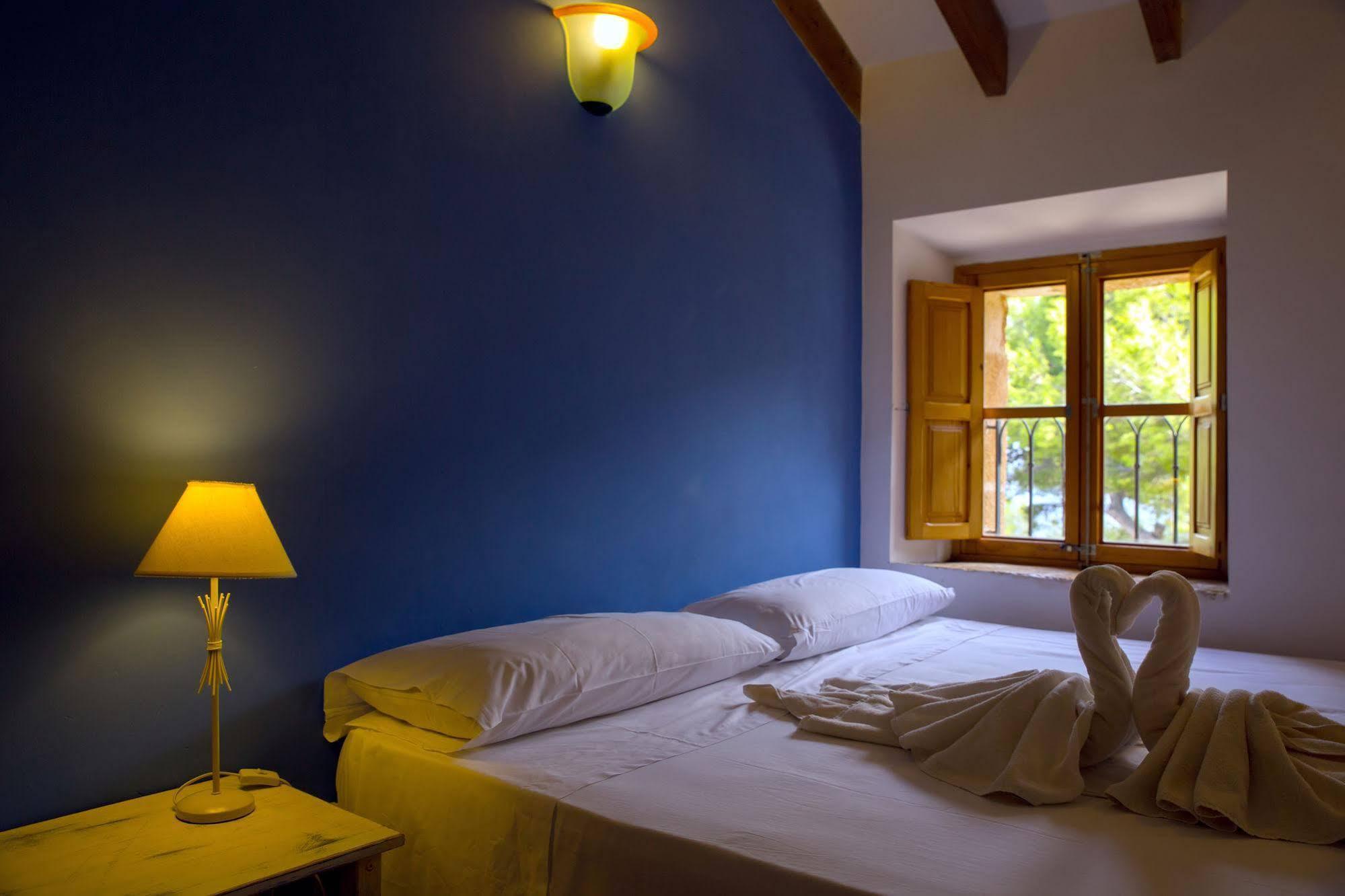 Petit Hotel Hostatgeria La Victoria Alcudia  Ngoại thất bức ảnh